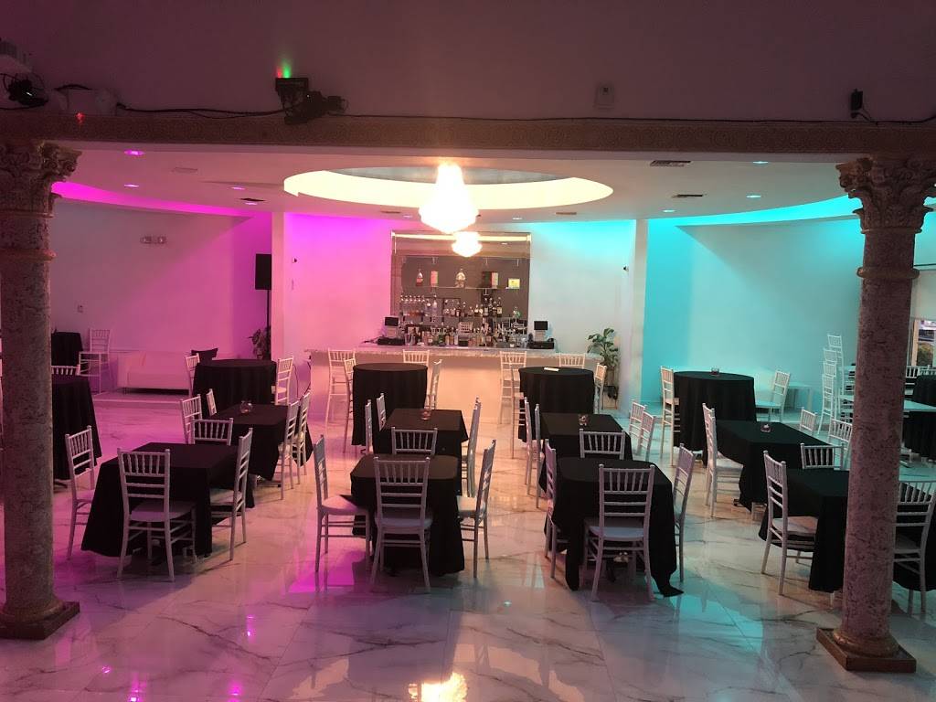 The Palace Hollywood | restaurant | 2029 Harrison St, Hollywood, FL 33020, USA | 9543429035 OR +1 954-342-9035