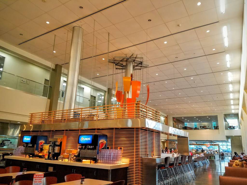 Old Main Market | restaurant | 1001 16th St, Huntsville, TX 77340, USA | 9362941914 OR +1 936-294-1914