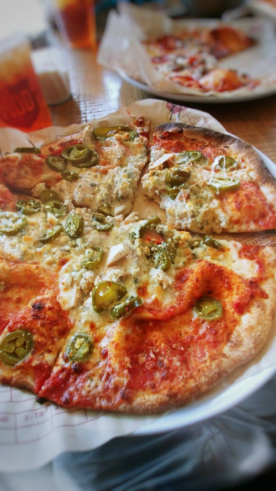 MOD pizza | restaurant | 1988 1st Capitol Dr, St Charles, MO 63301, USA | 6366690540 OR +1 636-669-0540