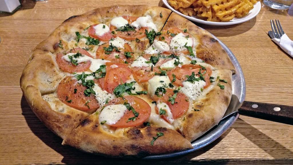 Shady Grove | restaurant | 5500 Walnut St, Pittsburgh, PA 15232, USA | 4126970909 OR +1 412-697-0909