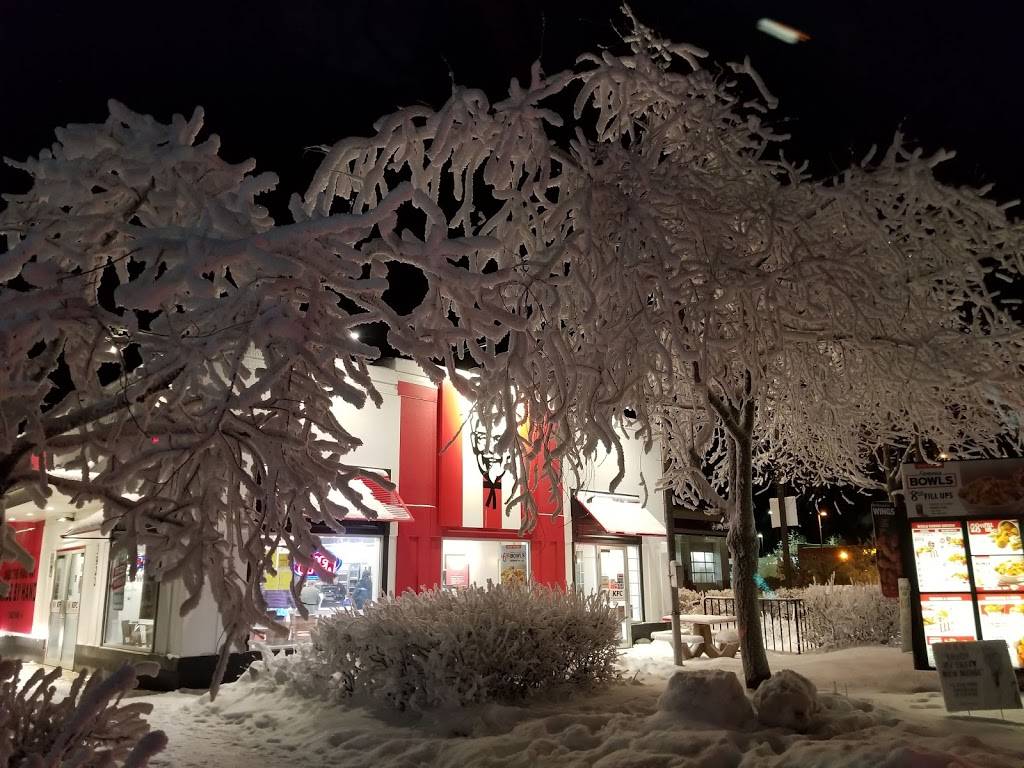 KFC | restaurant | 3922 San Jeronimo Street, Anchorage, AK 99508, USA | 9073337733 OR +1 907-333-7733