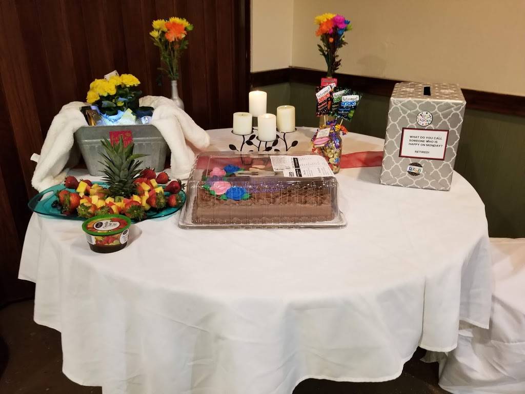 Broadway Pizza | restaurant | 2025 West River Rd N, Minneapolis, MN 55411, USA | 6125297745 OR +1 612-529-7745