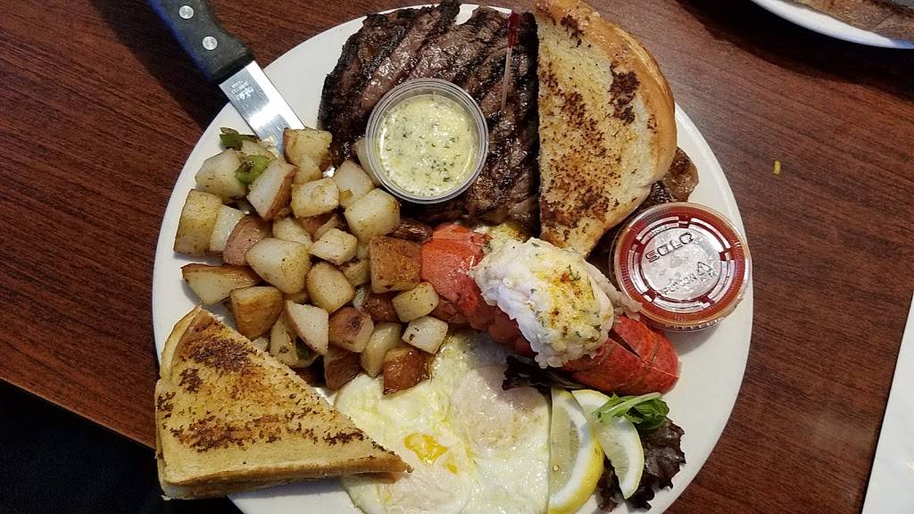 Main Street Bar & Grill | restaurant | 14084 Lakeshore Dr, Clearlake, CA 95422, USA | 7079946450 OR +1 707-994-6450