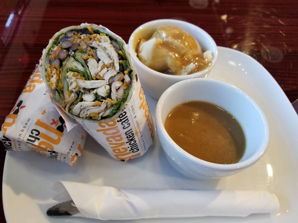 Tropical Smoothie Cafe | restaurant | 10670 Southern Highlands Pkwy #100, Las Vegas, NV 89141, USA | 7025861931 OR +1 702-586-1931