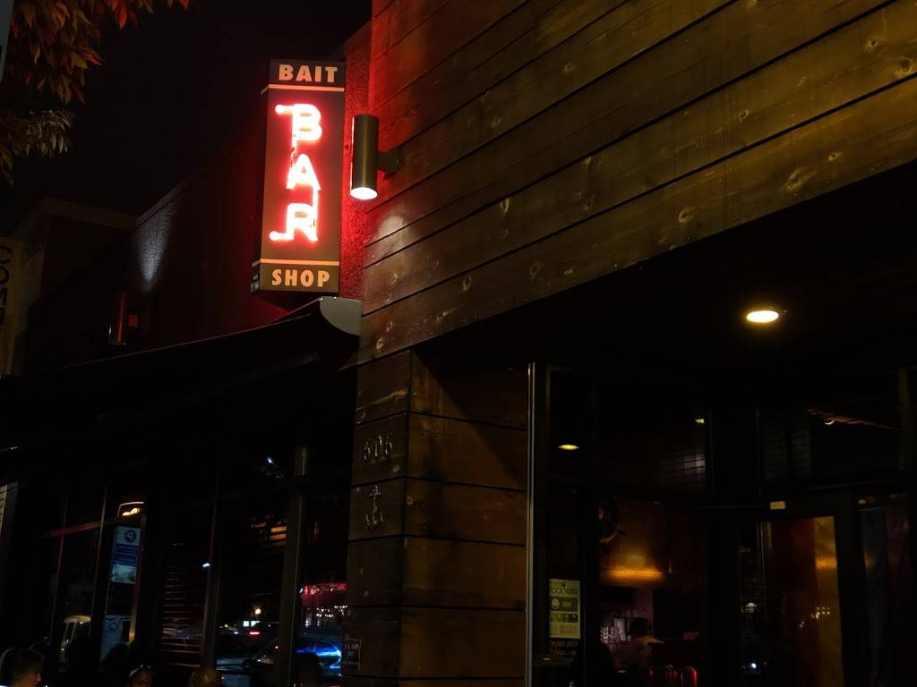 Bait Shop | restaurant | 606 Broadway E, Seattle, WA 98102, USA | 2064208742 OR +1 206-420-8742