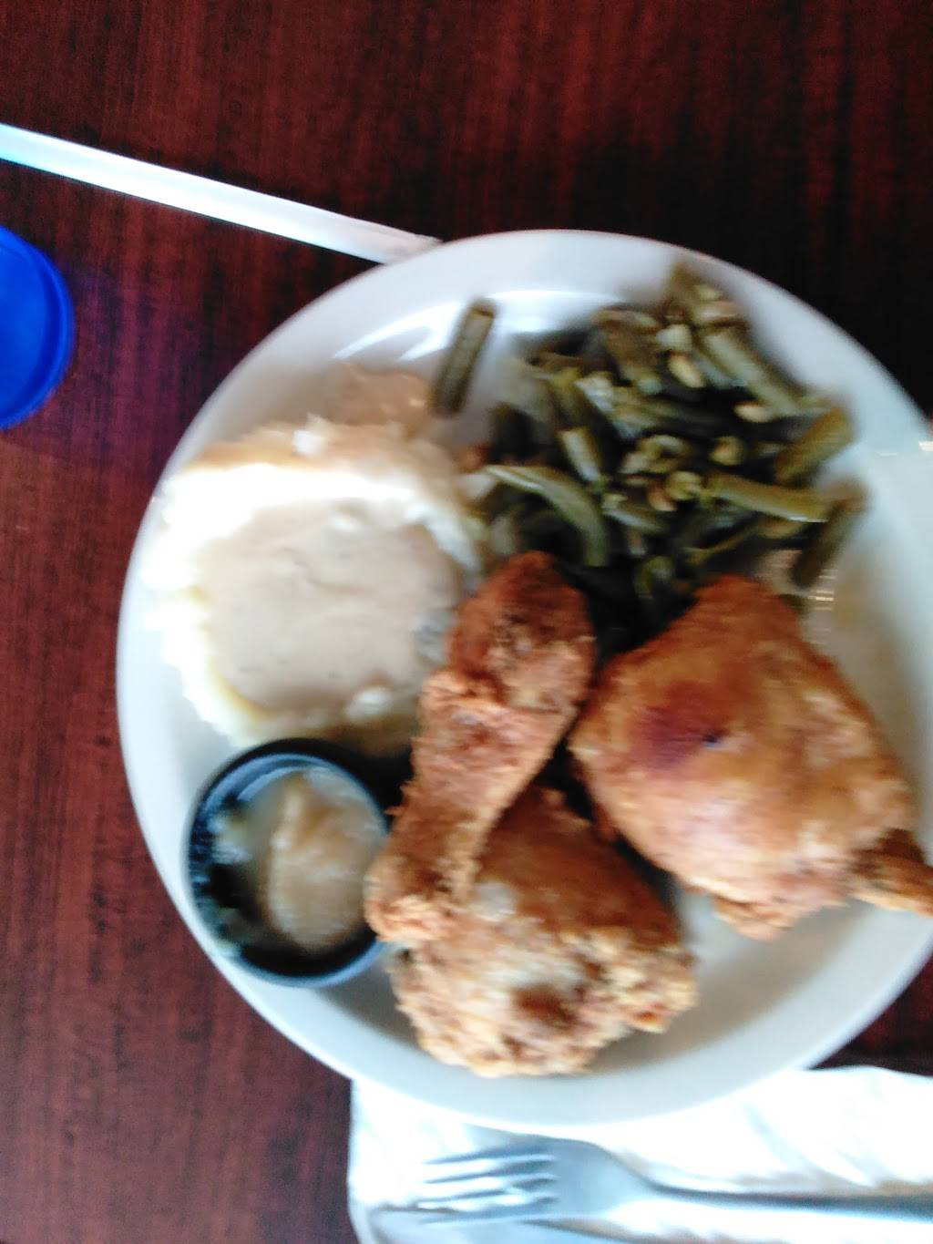 Nicks Family Restaurant | restaurant | 1507 E McCarty St, Jefferson City, MO 65101, USA | 5736347050 OR +1 573-634-7050