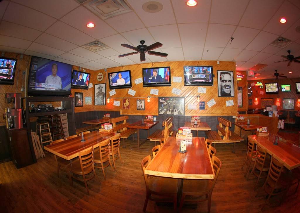 Roosters | restaurant | 257 W Central Ave, Springboro, OH 45066, USA | 9377483017 OR +1 937-748-3017