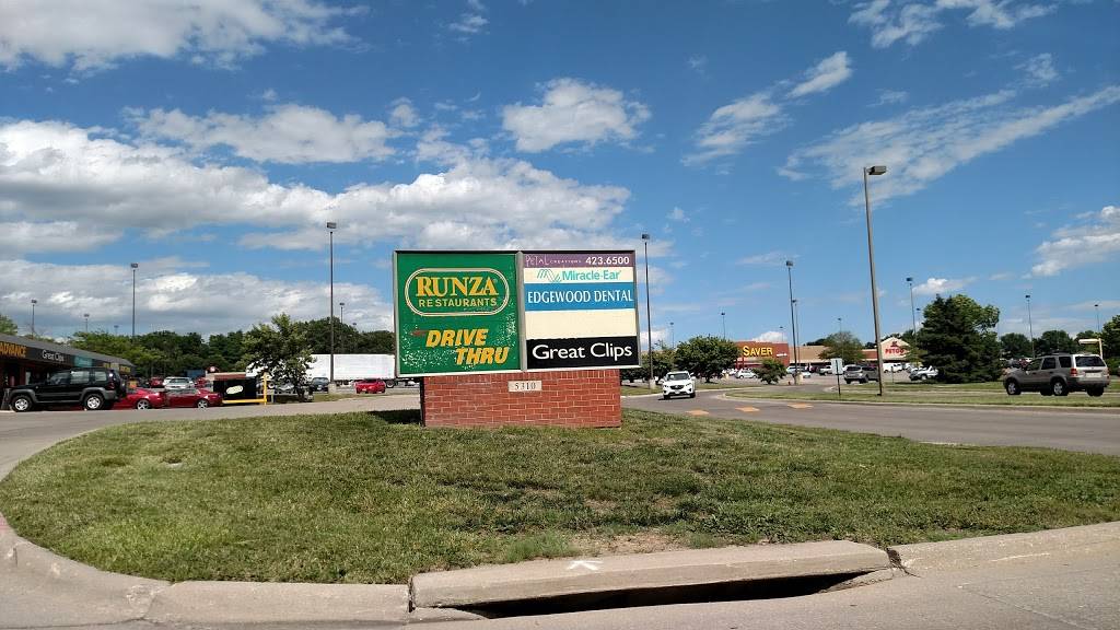 Runza Restaurant | restaurant | 5310 S 56th St, Lincoln, NE 68516, USA | 4024219117 OR +1 402-421-9117