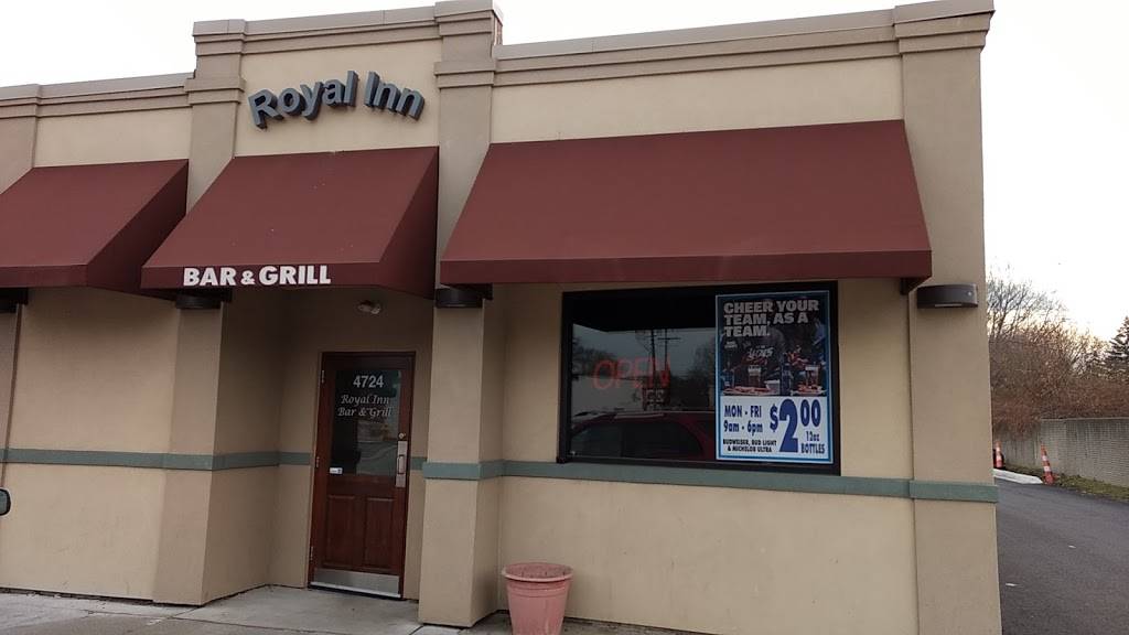 Royal Inn Bar | restaurant | 4724 Rochester Rd, Royal Oak, MI 48073, USA | 2485882787 OR +1 248-588-2787