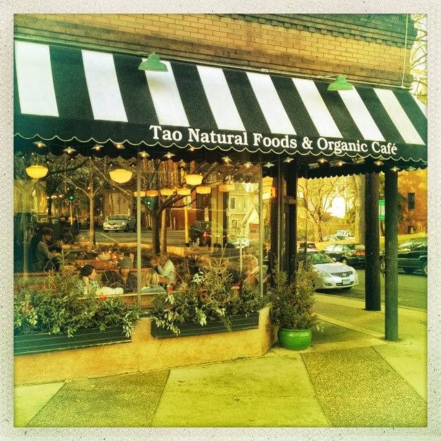 Tao Organic Cafe + Herbery | restaurant | 2200 Hennepin Ave, Minneapolis, MN 55405, USA | 6123774630 OR +1 612-377-4630