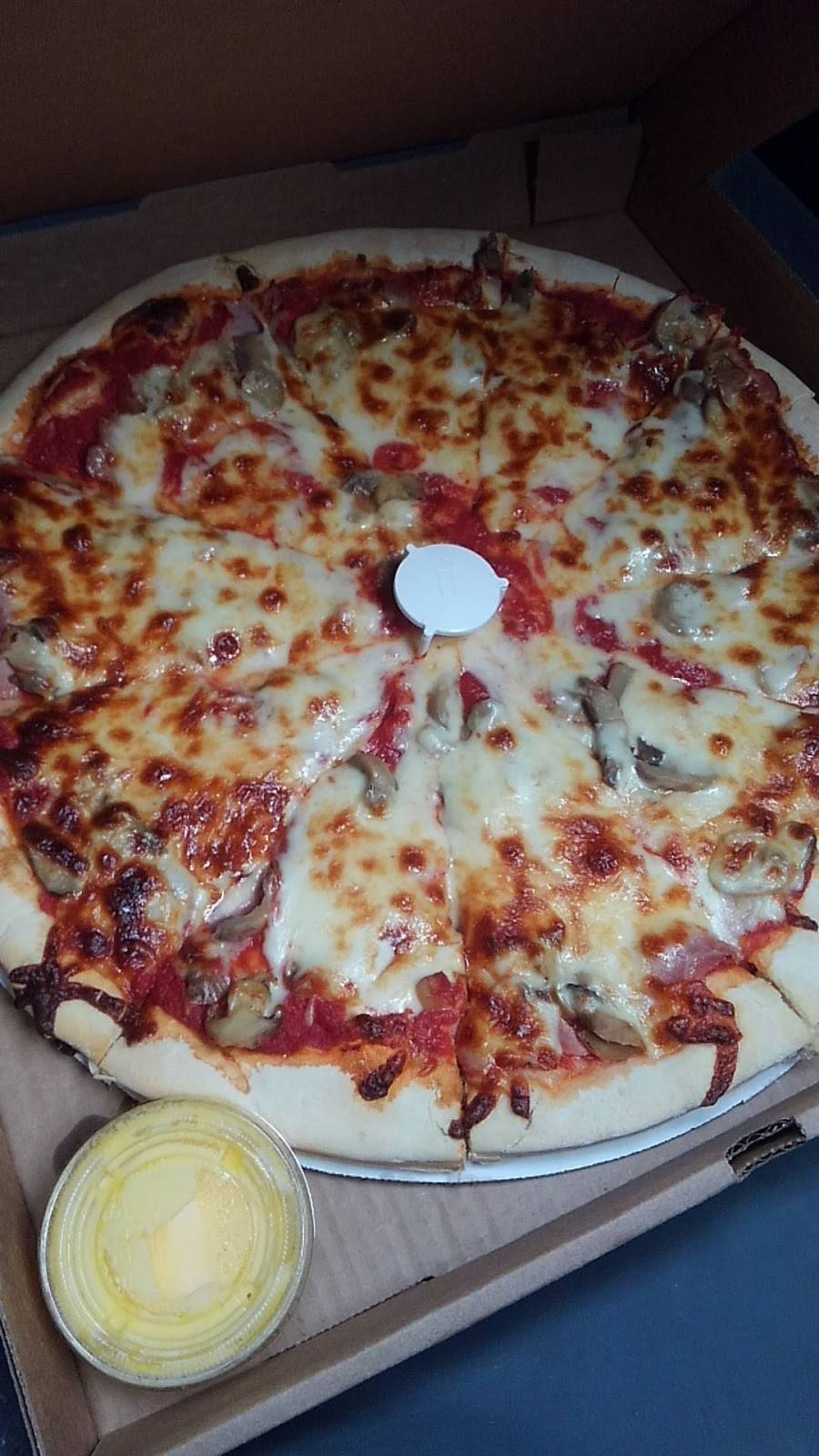 Pennfield Pizza | restaurant | 1432 Capital Ave NE, Battle Creek, MI 49017, USA | 2699649465 OR +1 269-964-9465