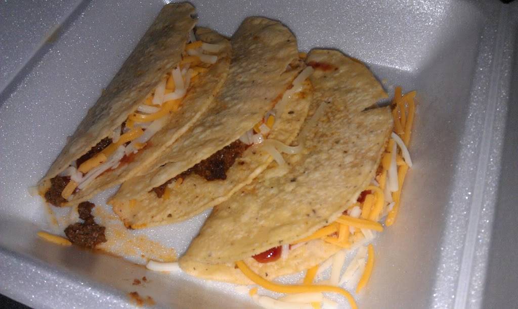 Hardees | restaurant | 710 W 10th St, Indianapolis, IN 46202, USA | 3176348441 OR +1 317-634-8441