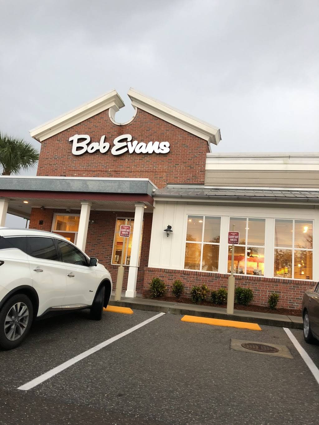 Bob Evans | restaurant | 18935 US-441, Mt Dora, FL 32757, USA | 3523830978 OR +1 352-383-0978