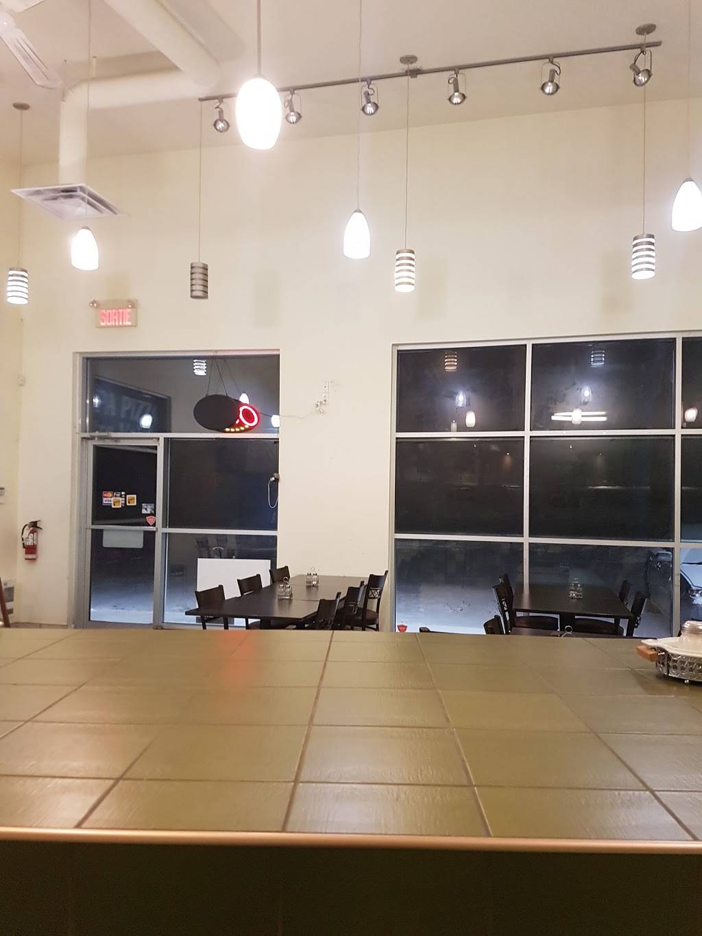 Papa Pizza | restaurant | 1797 Route du Carrefour, Val-des-Monts, QC J8N 7M7, Canada | 8196717111 OR +1 819-671-7111