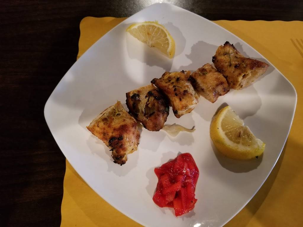 Laxmis Indian Grille | restaurant | 1806 State Hill Rd, Wyomissing, PA 19610, USA | 4849262626 OR +1 484-926-2626