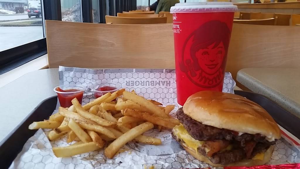 Wendys | restaurant | 350 N Front St, Belleville, ON K8P 3C7, Canada | 6139679636 OR +1 613-967-9636