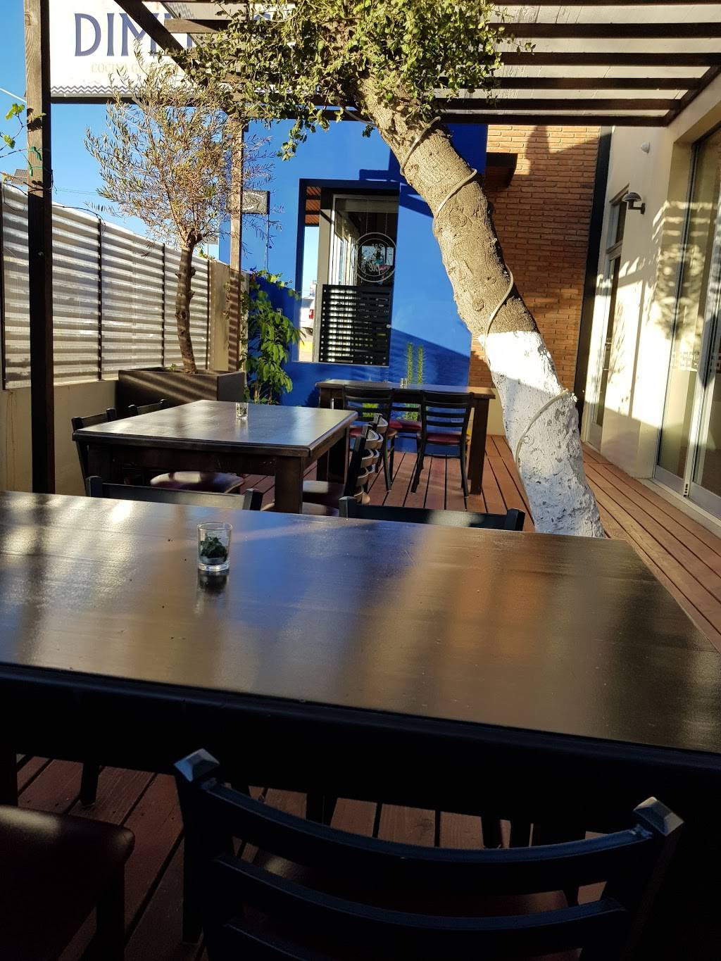 Taberna Dimitris | restaurant | Calle A, Villa de Juárez, B.C., Mexico | 016461503030 OR +52 646 150 3030