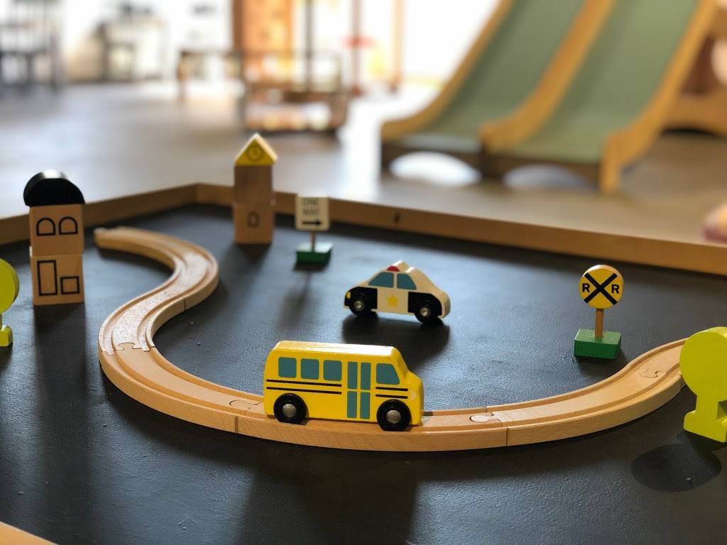 Social Play Haus | cafe | 200 Express St Suite 100, Plainview, NY 11803, USA | 5162006444 OR +1 516-200-6444