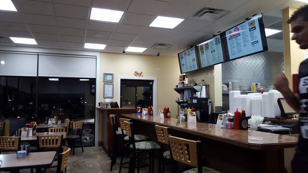 Village Gourmet Hot Dogs | restaurant | 449 N Wayne Rd, Westland, MI 48185, USA | 7347299555 OR +1 734-729-9555