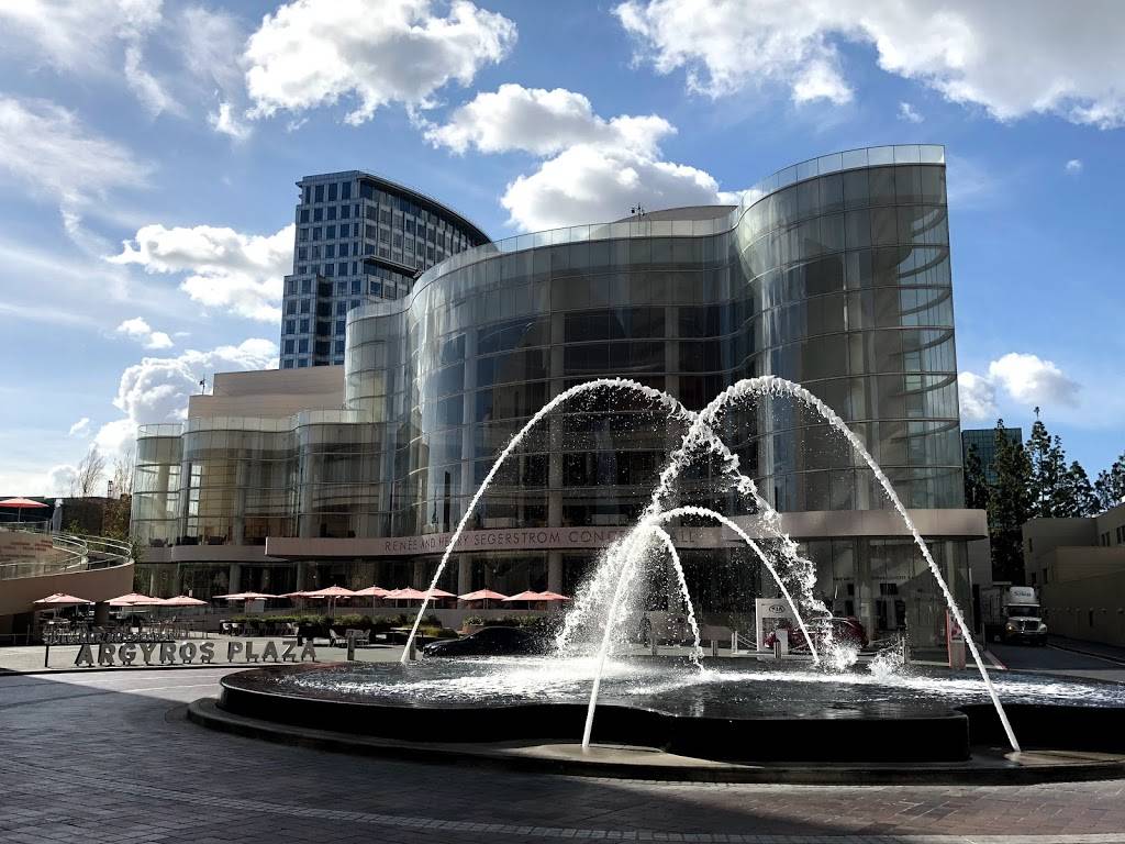 Center Club Orange County | restaurant | 650 Town Center Drive, Garden Level, Costa Mesa, CA 92626, USA | 7146623414 OR +1 714-662-3414