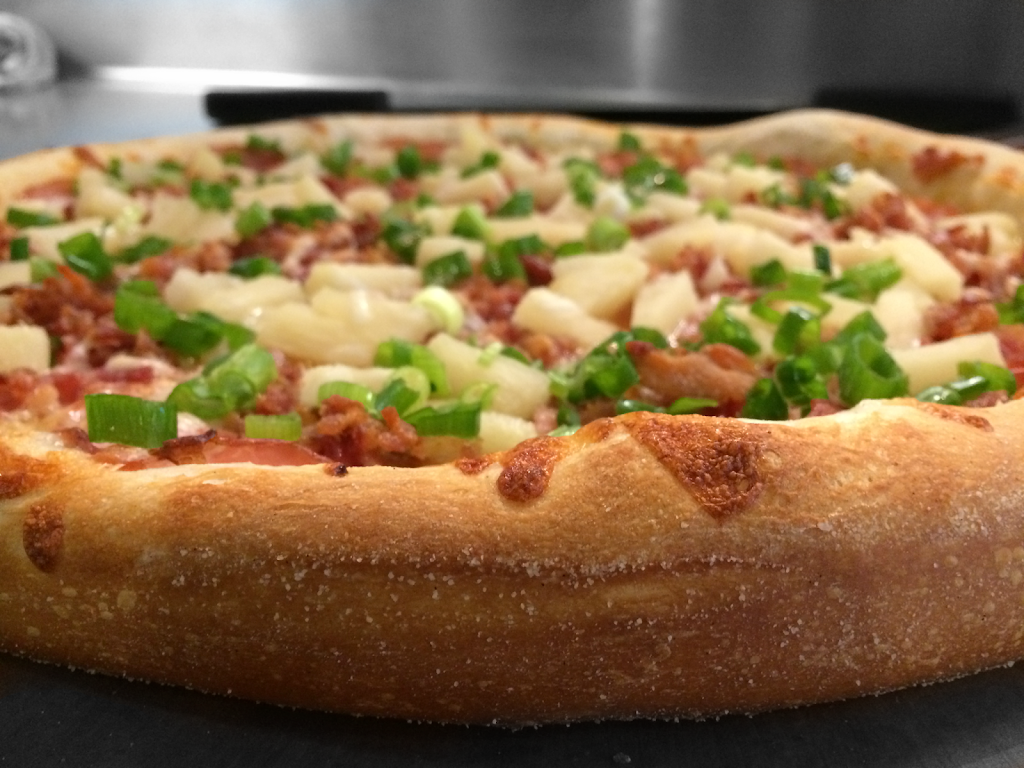 Dhillons Pizza | restaurant | 706 W Onstott Frontage Rd, Yuba City, CA 95991, USA | 5307773018 OR +1 530-777-3018