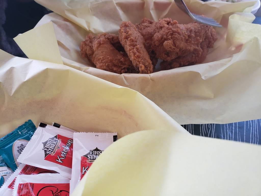 Mississippi Catfish | restaurant | 12440 San Pablo Ave, Richmond, CA 94805, USA | 5102152526 OR +1 510-215-2526