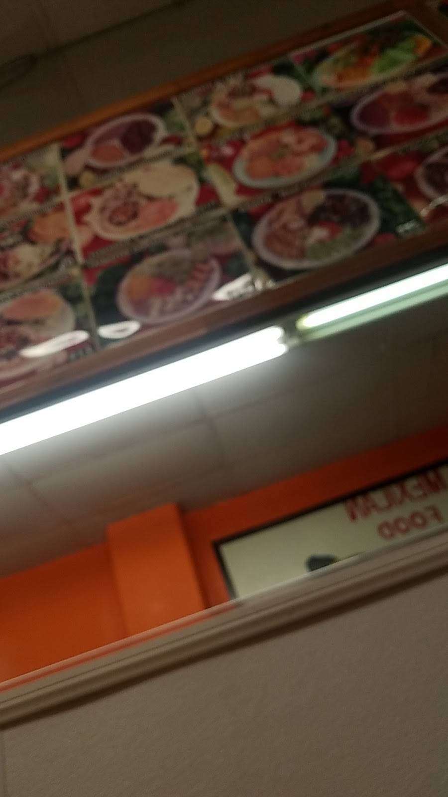 Taqueria Los Compadres | restaurant | 11920 Foothill Blvd, Sylmar, CA 91342, USA | 8188346990 OR +1 818-834-6990