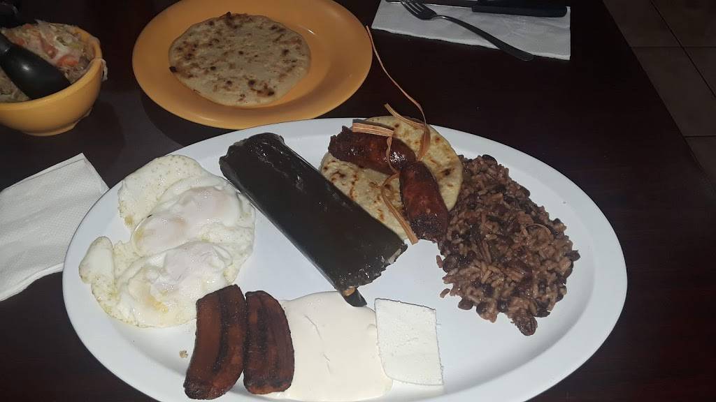 El Garrobero Restaurant | restaurant | 13099-13025 E Senora St, Bassett, CA 91746, USA | 6263463827 OR +1 626-346-3827