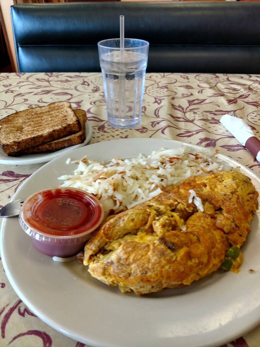 Golden Egg Pancake House | restaurant | 305 N Nappanee St, Elkhart, IN 46514, USA | 5742666400 OR +1 574-266-6400