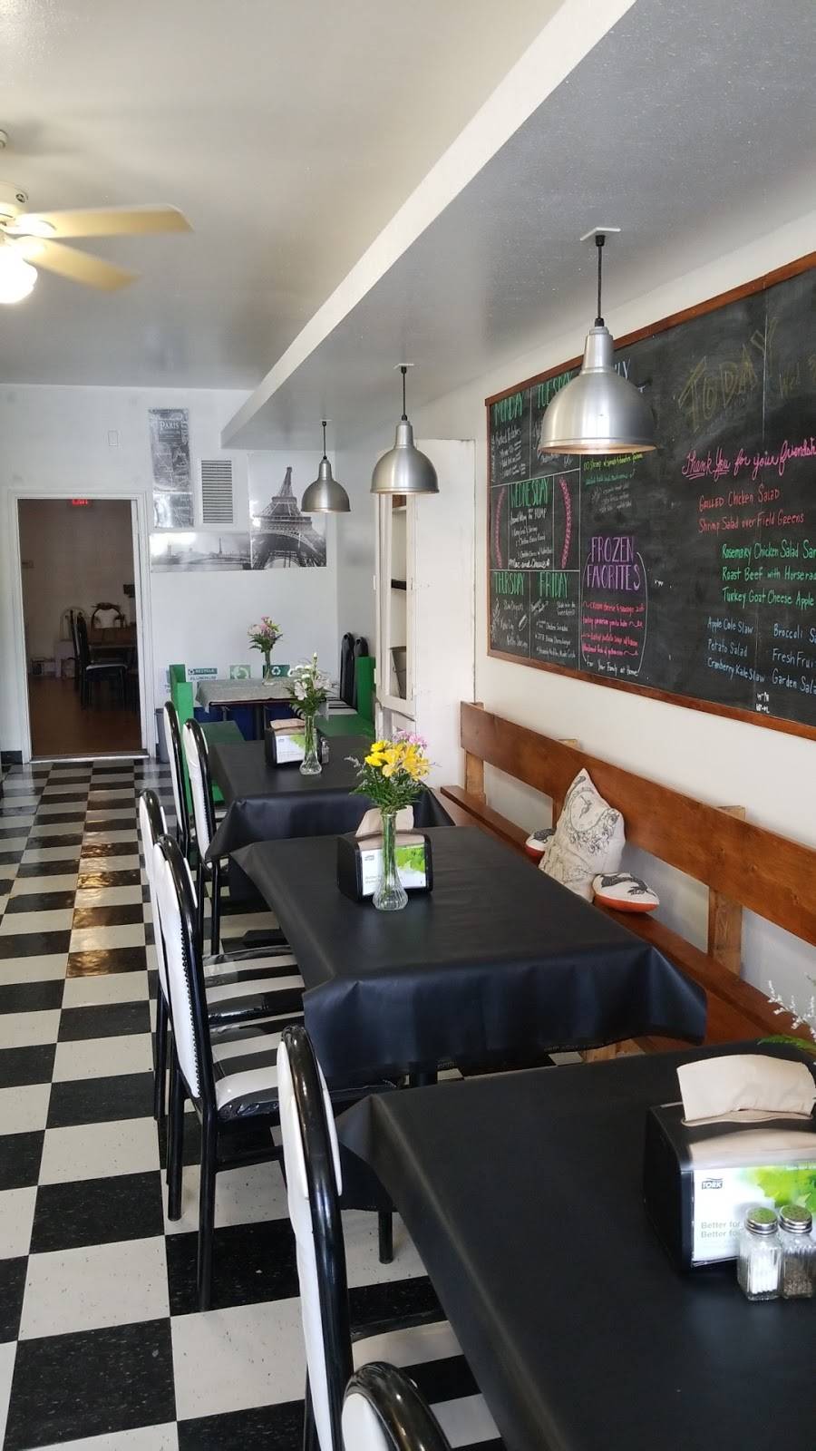 The Filling Fork | restaurant | 102 SW Suwannee Ave, Branford, FL 32008, USA | 3869356200 OR +1 386-935-6200