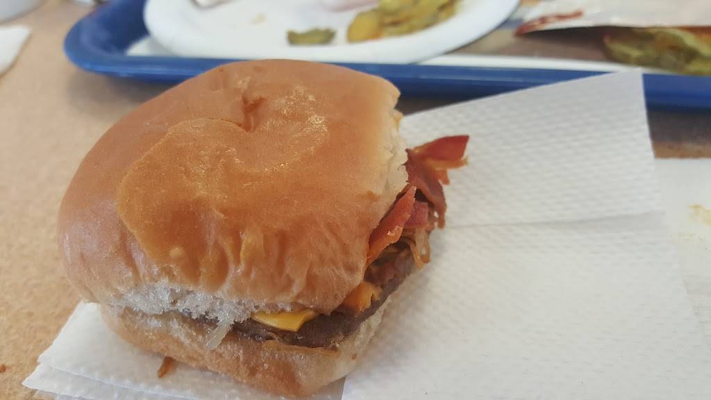 White Castle | restaurant | 27760 23 Mile Rd, New Baltimore, MI 48051, USA | 5869496290 OR +1 586-949-6290