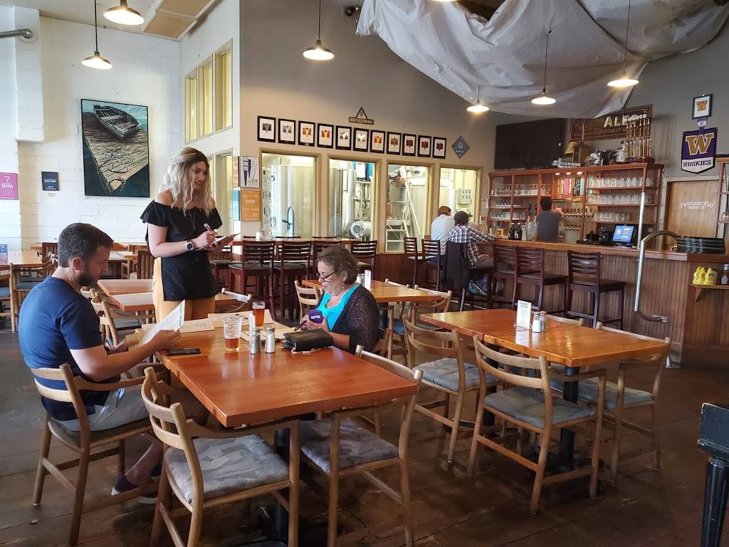 Boundary Bay Brewery & Bistro | restaurant | 1107 Railroad Ave, Bellingham, WA 98225, USA | 3606475593 OR +1 360-647-5593