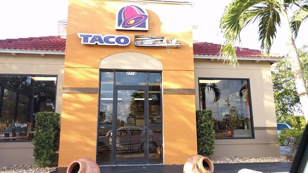 Taco Bell | meal takeaway | 2714 Lee Blvd, Lehigh Acres, FL 33971, USA | 2393699785 OR +1 239-369-9785