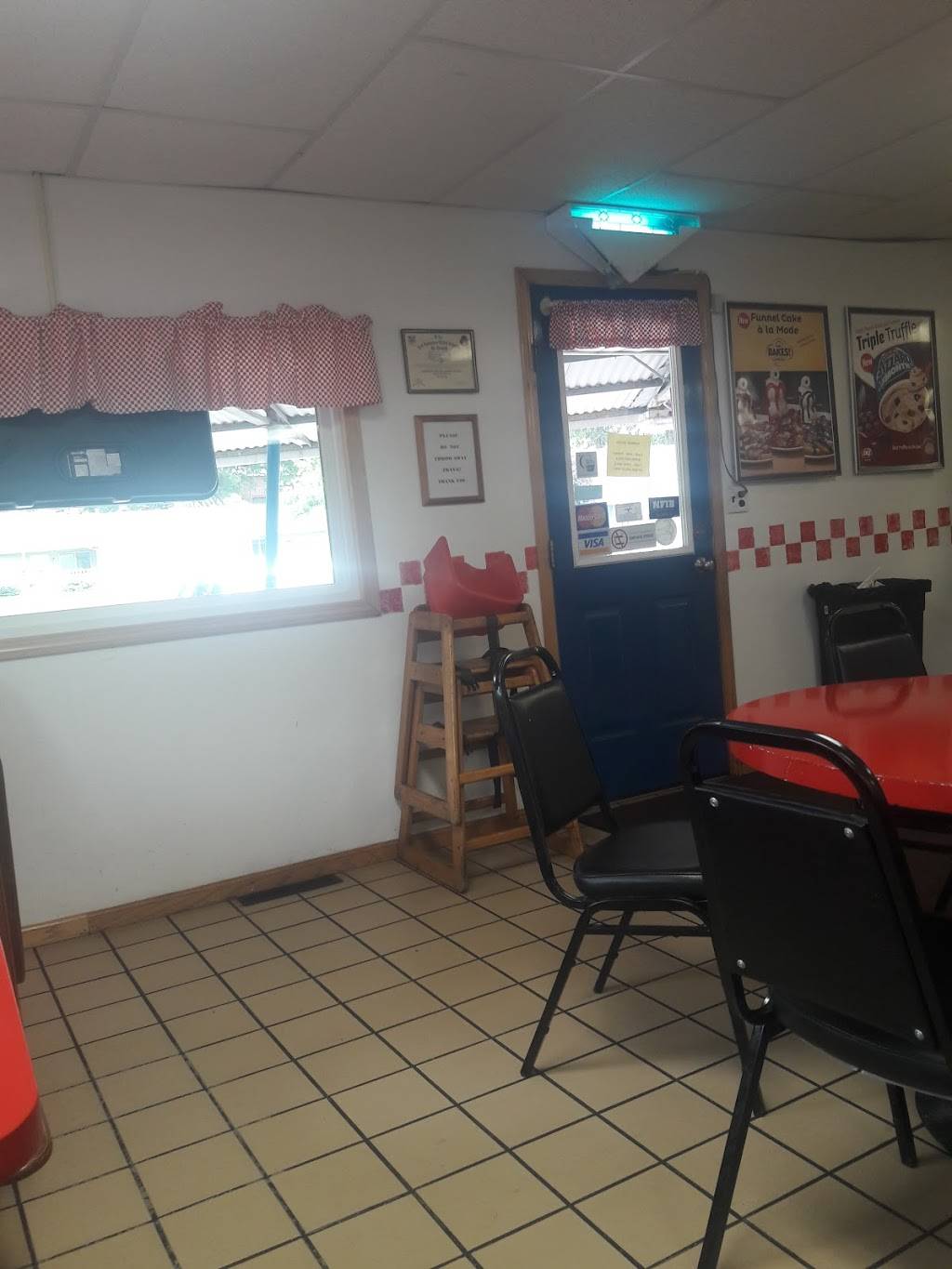 Dairy Queen | restaurant | 311 Main St N, Chatfield, MN 55923, USA | 5078673649 OR +1 507-867-3649