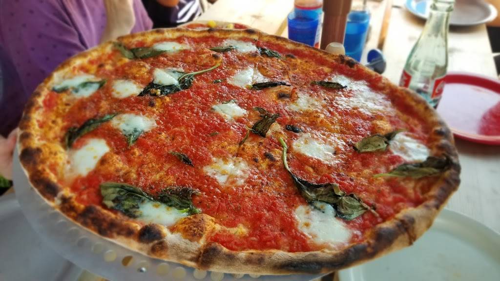 Folinos Wood Fired Pizza | restaurant | 71 S Union St Unit 1, Burlington, VT 05401, USA | 8024483110 OR +1 802-448-3110