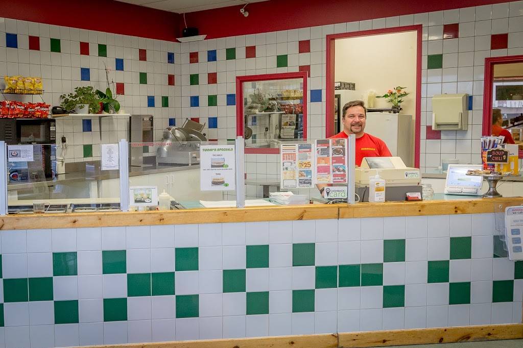 Subshack | restaurant | 809 Victoria St N, Kitchener, ON N2B 3C3, Canada | 5197479999 OR +1 519-747-9999