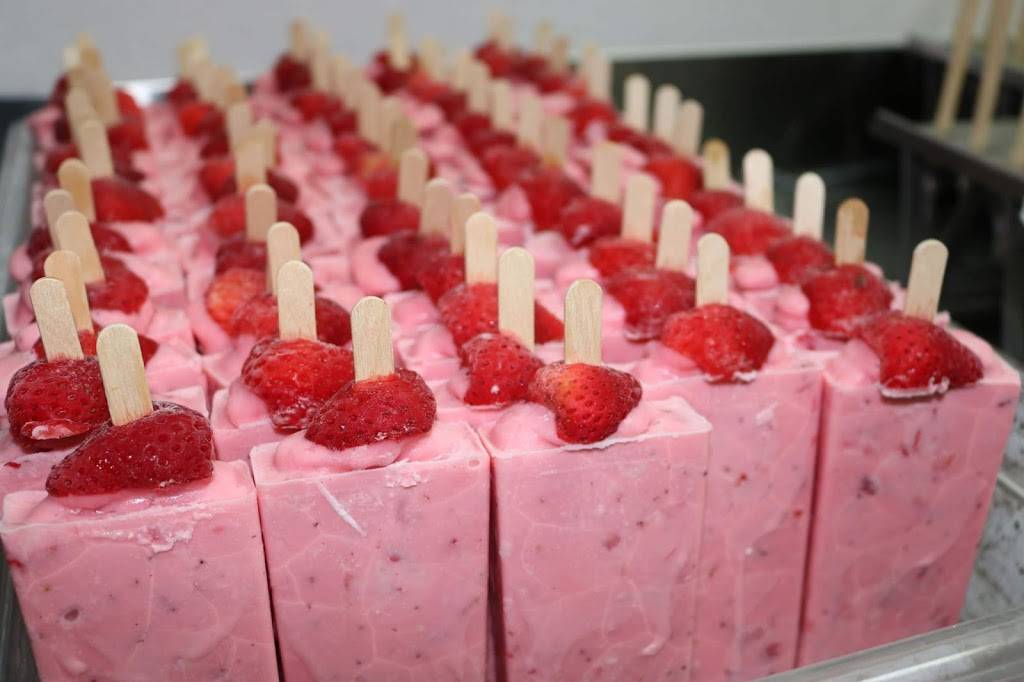 Neverias El Sabor De Michoacan. | restaurant | 525 W Bardsley Ave, Tulare, CA 93274, USA | 5593295362 OR +1 559-329-5362