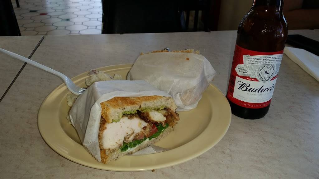 Leonardos Deli Cafe | restaurant | 540 Broadway, Millbrae, CA 94030, USA | 6506979779 OR +1 650-697-9779