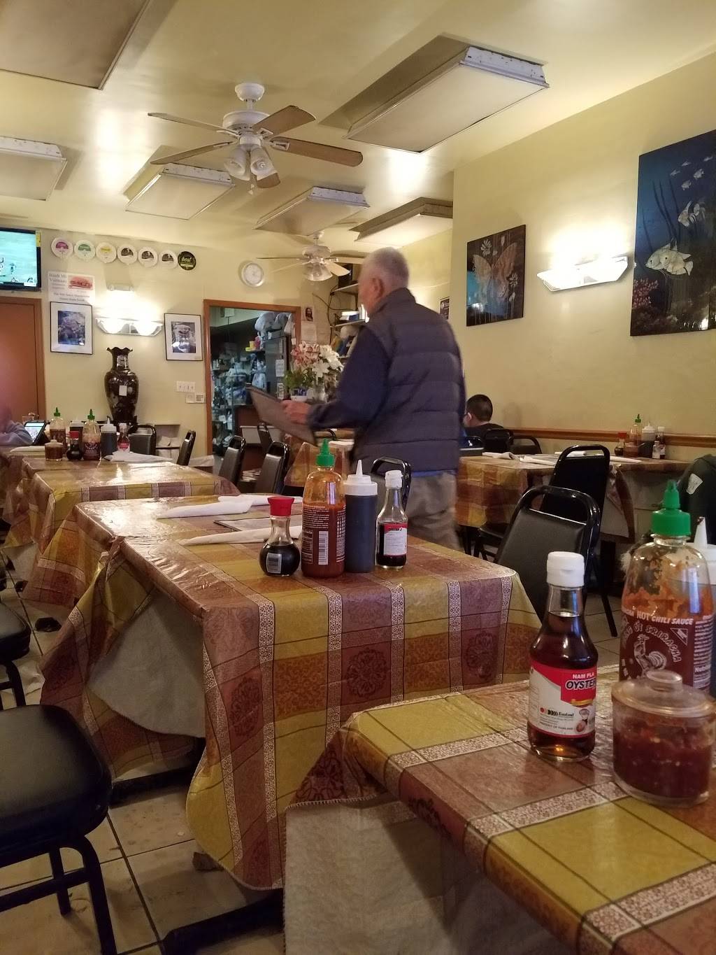 Trams Kitchen | restaurant | 4050 Penn Ave, Pittsburgh, PA 15224, USA | 4126822688 OR +1 412-682-2688