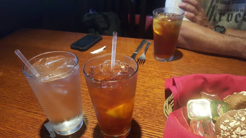 Monterey Bay Canners | restaurant | 98-1005 Moanalua Rd # Fs8, Aiea, HI 96701, USA | 8084833555 OR +1 808-483-3555