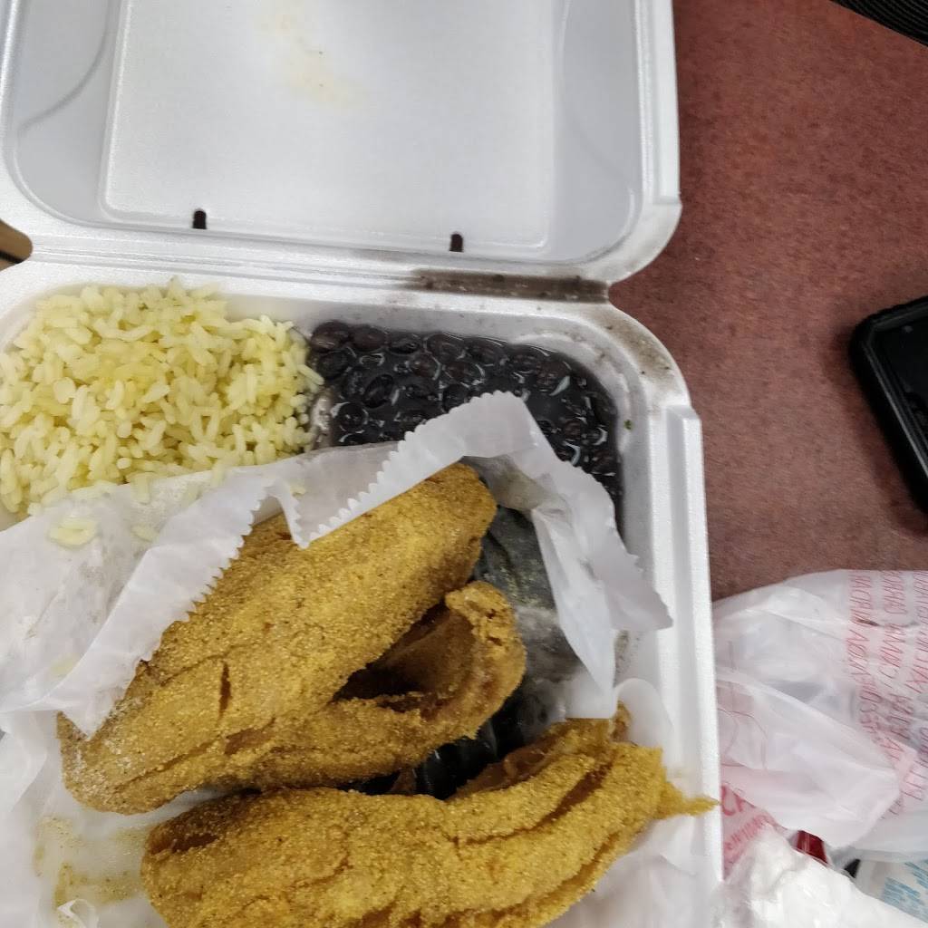 Hook Fish and Chicken | restaurant | 2600 FL-7, Lauderhill, FL 33313, USA | 9545350595 OR +1 954-535-0595