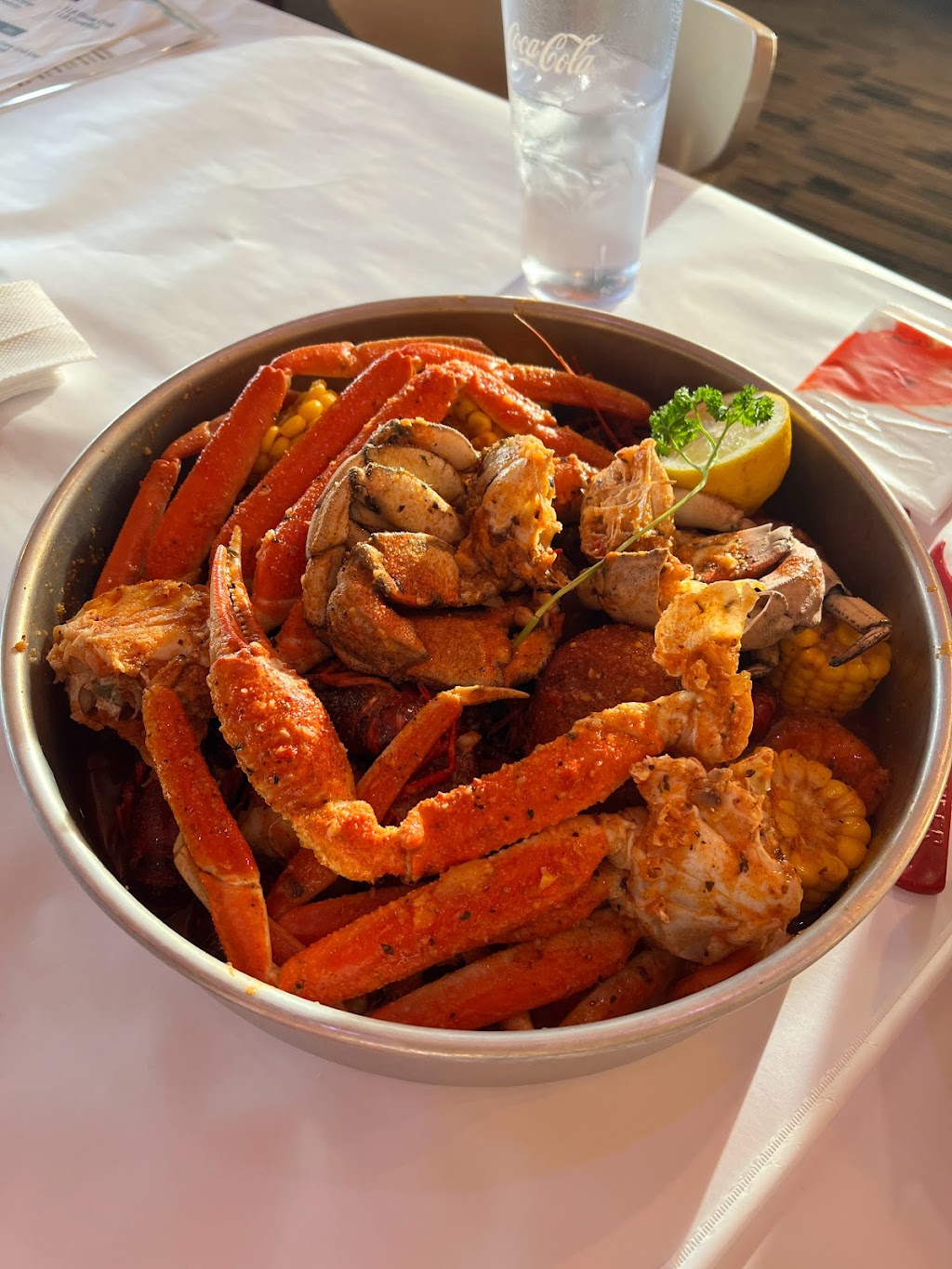 The Crab House | restaurant | 1190 E 1st Ave, Broomfield, CO 80020, USA | 3034659999 OR +1 303-465-9999