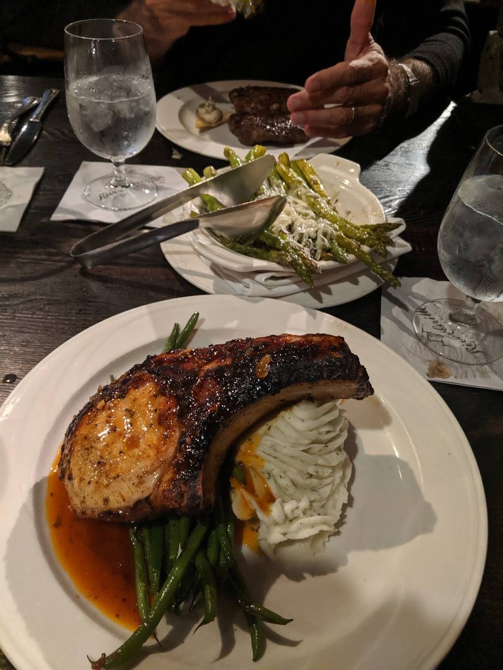 River Grille | restaurant | 1003 McClain Rd, Bentonville, AR 72712, USA | 4792714141 OR +1 479-271-4141