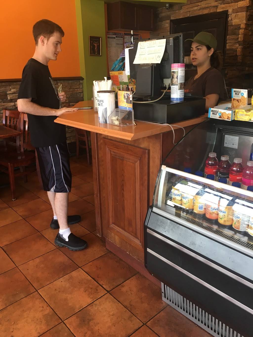 MMM Thats A Wrap | meal takeaway | 45-52 Bell Blvd, Bayside, NY 11361, USA | 7184289727 OR +1 718-428-9727