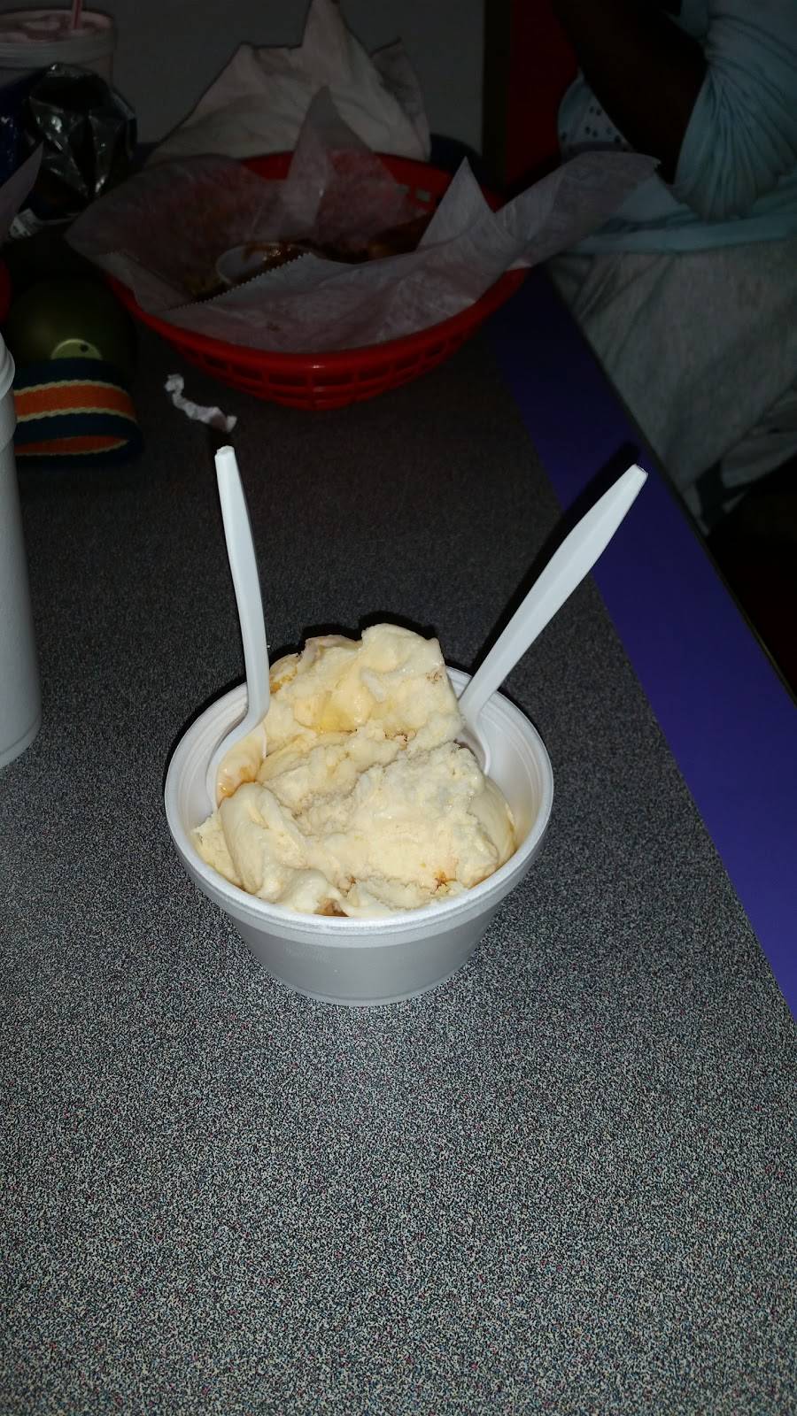 Norms Restaurant & Amish Market | restaurant | 9084 Lebanon Rd, Mt. Juliet, TN 37122, USA | 6157545339 OR +1 615-754-5339