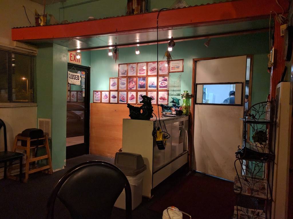 Pan Tang | restaurant | 6841 Foothill Blvd, Tujunga, CA 91042, USA | 8184052470 OR +1 818-405-2470