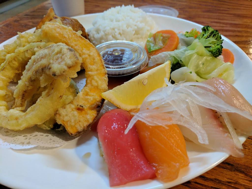 Raku Teriyaki & Sushi Roll | restaurant | 8945 De Soto Ave, Canoga Park, CA 91304, USA | 8187091137 OR +1 818-709-1137