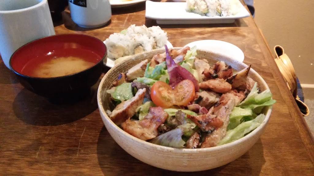 Three Monkeys | restaurant | 9556 Hamilton Ave, Huntington Beach, CA 92646, USA | 7148876411 OR +1 714-887-6411