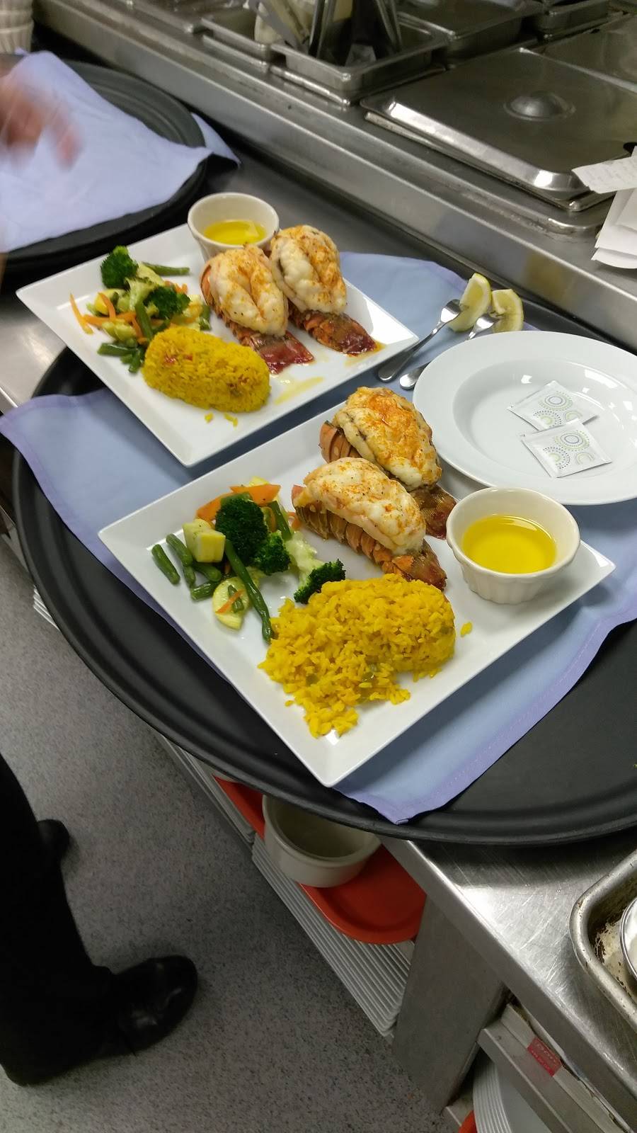 Palm Grill | restaurant | 14441 Woodsong Ln, Fort Myers, FL 33908, USA | 2394542059 OR +1 239-454-2059