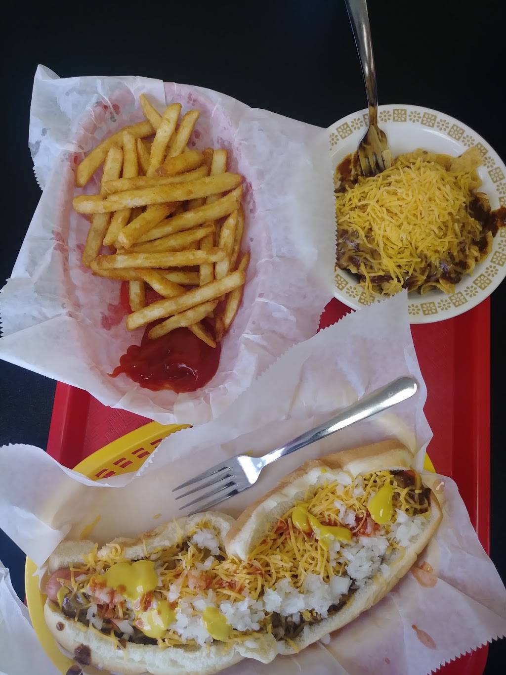 Coneys & More | restaurant | 1317 SE 44th St, Oklahoma City, OK 73129, USA | 4056778844 OR +1 405-677-8844